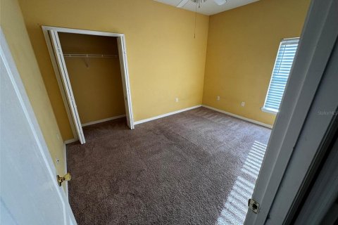 House in Kissimmee, Florida 3 bedrooms, 169.27 sq.m. № 2219169 - photo 8