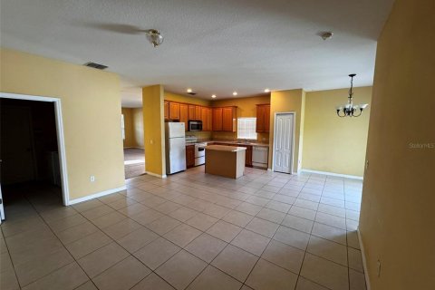 House in Kissimmee, Florida 3 bedrooms, 169.27 sq.m. № 2219169 - photo 6
