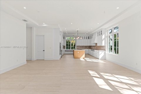 Casa en venta en Pinecrest, Florida, 7 dormitorios № 2153739 - foto 21