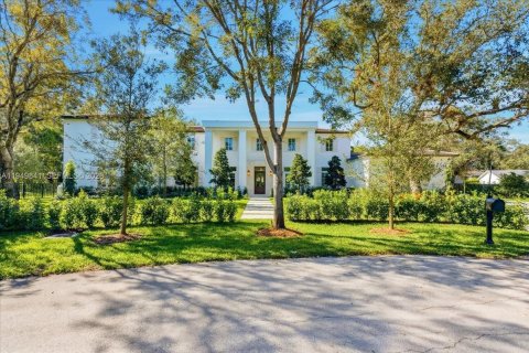 Casa en venta en Pinecrest, Florida, 7 dormitorios № 2153739 - foto 3