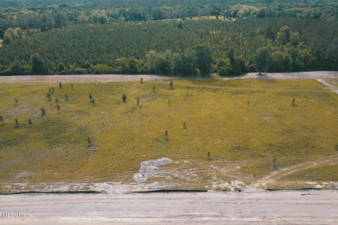 Land in Macclenny, Florida № 768316 - photo 1