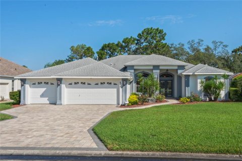 Casa en venta en Weeki Wachee, Florida, 3 dormitorios, 235.23 m2 № 1900157 - foto 1