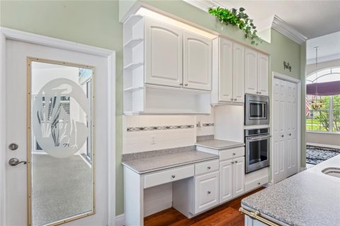 Casa en venta en Weeki Wachee, Florida, 3 dormitorios, 235.23 m2 № 1900157 - foto 15