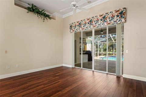 Casa en venta en Weeki Wachee, Florida, 3 dormitorios, 235.23 m2 № 1900157 - foto 10