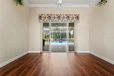 Casa en venta en Weeki Wachee, Florida, 3 dormitorios, 235.23 m2 № 1900157 - foto 9
