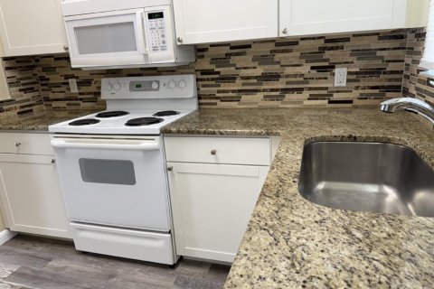 Casa en alquiler en Port Charlotte, Florida, 2 dormitorios, 76.64 m2 № 1901641 - foto 7