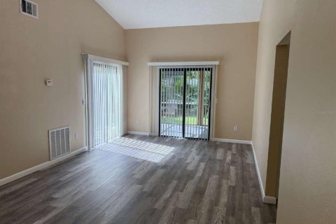 Casa en alquiler en Port Charlotte, Florida, 2 dormitorios, 76.64 m2 № 1901641 - foto 4