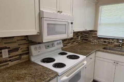 Casa en alquiler en Port Charlotte, Florida, 2 dormitorios, 76.64 m2 № 1901641 - foto 9