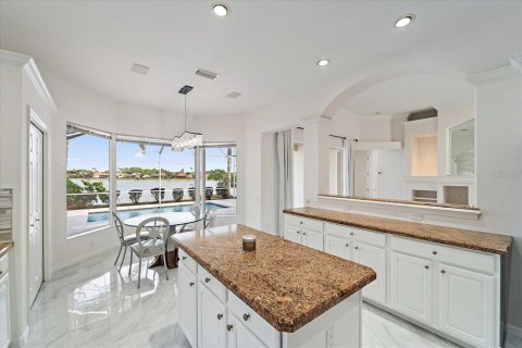 Villa ou maison à vendre à Lakewood Ranch, Floride: 3 chambres, 228.63 m2 № 2092637 - photo 13