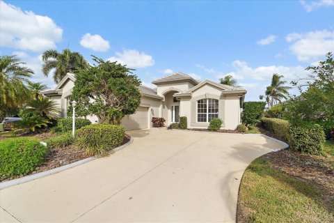 Villa ou maison à Lakewood Ranch, Floride 3 chambres, 228.63 m2 № 2092637