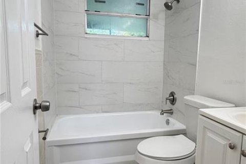 Снять в аренду виллу или дом в Семинол, Флорида 3 спальни, 78.04м2, № 2157076 - фото 15