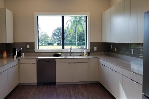 House in Sarasota, Florida 3 bedrooms, 206.8 sq.m. № 2227319 - photo 25