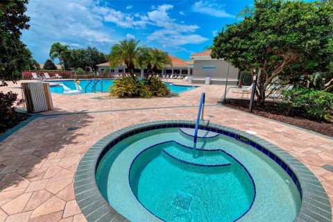 House in Sarasota, Florida 3 bedrooms, 206.8 sq.m. № 2227319 - photo 30