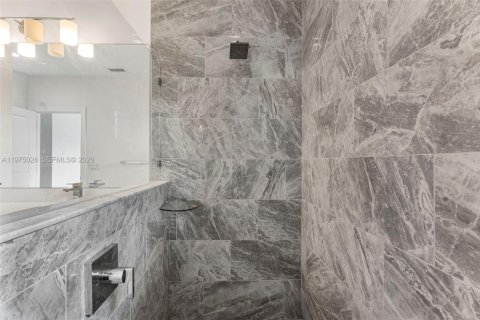 Touwnhouse à vendre à Deerfield Beach, Floride: 3 chambres, 166.02 m2 № 2040119 - photo 21