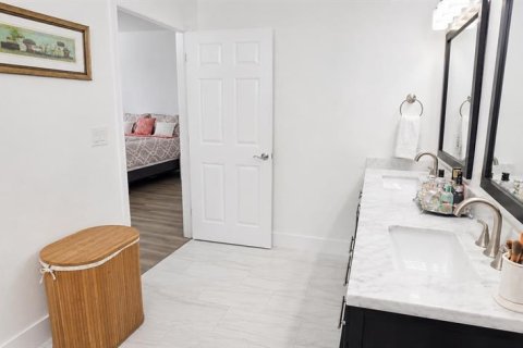 Copropriété à vendre à Orlando, Floride: 3 chambres, 134.43 m2 № 2201921 - photo 23