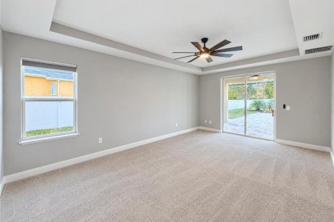 Villa ou maison à vendre à Weeki Wachee, Floride: 4 chambres, 290.04 m2 № 2433228 - photo 3