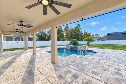 Villa ou maison à vendre à Weeki Wachee, Floride: 4 chambres, 290.04 m2 № 2433228 - photo 18