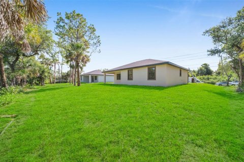 Villa ou maison à vendre à Port Charlotte, Floride: 3 chambres, 153.85 m2 № 1856517 - photo 30