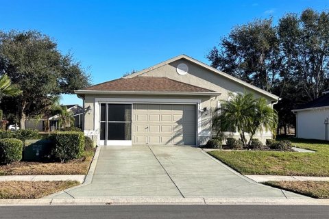 House in Spring Hill, Florida 2 bedrooms, 137.5 sq.m. № 1765741 - photo 1