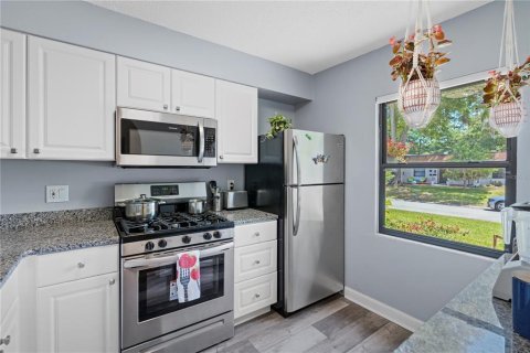 Condo in Clearwater, Florida, 2 bedrooms  № 1666922 - photo 12