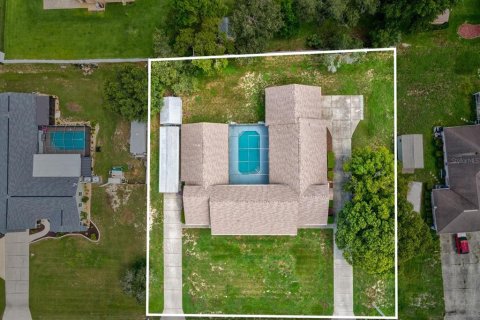 House in Spring Hill, Florida 5 bedrooms, 334.17 sq.m. № 1822982 - photo 5