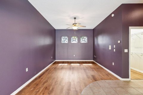 House in Spring Hill, Florida 5 bedrooms, 334.17 sq.m. № 1822982 - photo 21