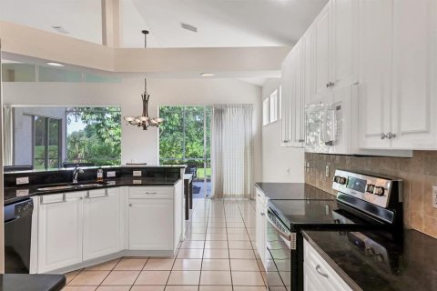 Casa en venta en University Park, Florida, 3 dormitorios, 210.52 m2 № 1820964 - foto 20