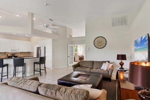 Casa en venta en University Park, Florida, 3 dormitorios, 210.52 m2 № 1820964 - foto 14
