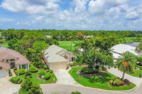 Casa en venta en University Park, Florida, 3 dormitorios, 210.52 m2 № 1820964 - foto 3