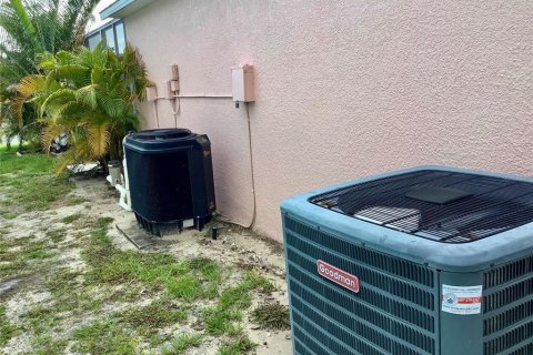 Casa en venta en Davenport, Florida, 4 dormitorios, 160.81 m2 № 1742994 - foto 14