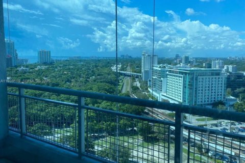 Снять в аренду кондоминиум в Майами, Флорида 1 спальня, 59.27м2, № 1994484 - фото 6