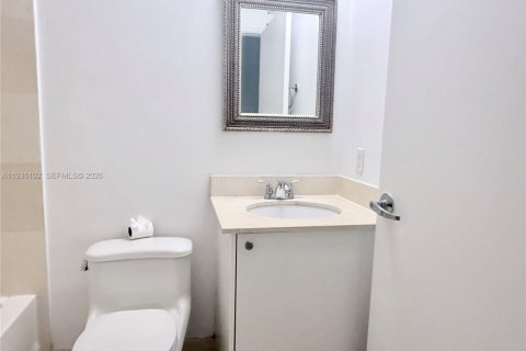 Снять в аренду кондоминиум в Майами, Флорида 1 спальня, 59.27м2, № 1994484 - фото 14