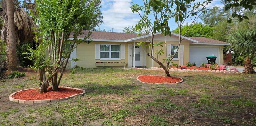 House in Orlando, Florida 3 bedrooms, 149.76 sq.m. № 1679243