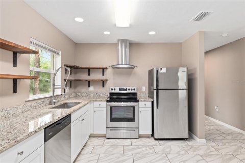 House in Gainesville, Florida 2 bedrooms, 103.86 sq.m. № 1841390 - photo 30