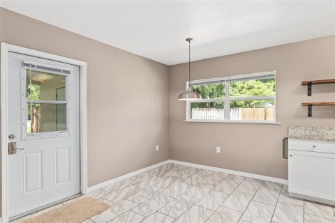 House in Gainesville, Florida 2 bedrooms, 103.86 sq.m. № 1841390 - photo 6