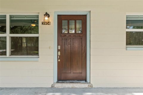 House in Gainesville, Florida 2 bedrooms, 103.86 sq.m. № 1841390 - photo 2