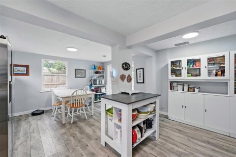 Casa en venta en Winter Park, Florida, 3 dormitorios, 151.43 m2 № 1757961 - foto 11