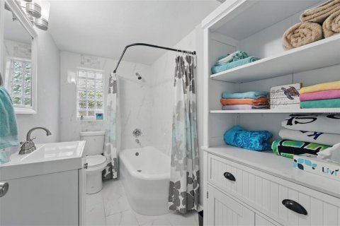 Casa en venta en Winter Park, Florida, 3 dormitorios, 151.43 m2 № 1757961 - foto 19