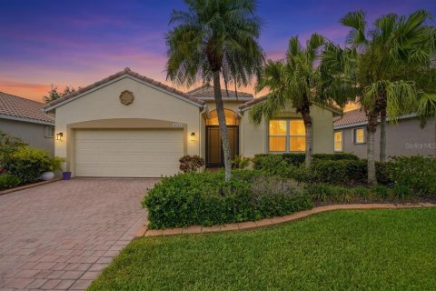 House in Sarasota, Florida 3 bedrooms, 156.26 sq.m. № 2151800