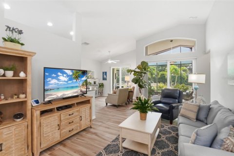 House in Sarasota, Florida 3 bedrooms, 156.26 sq.m. № 2151800 - photo 4
