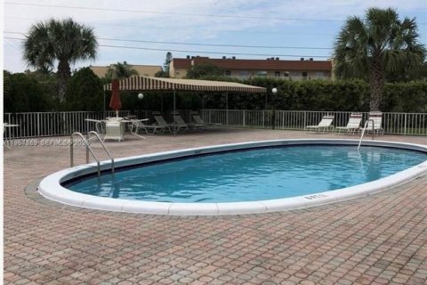 Copropriété à louer à Sunrise, Floride: 1 chambre, 59.46 m2 № 2017980 - photo 9