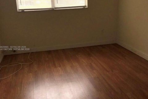 Copropriété à louer à Sunrise, Floride: 1 chambre, 59.46 m2 № 2017980 - photo 8