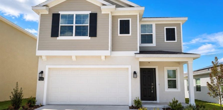 House in Haines City, Florida 5 bedrooms, 205.78 sq.m. № 2279877