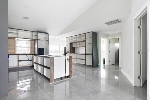 Casa en venta en Cape Coral, Florida, 3 dormitorios, 209.68 m2 № 1906144 - foto 14