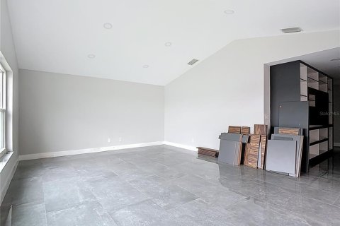 Casa en venta en Cape Coral, Florida, 3 dormitorios, 209.68 m2 № 1906144 - foto 28