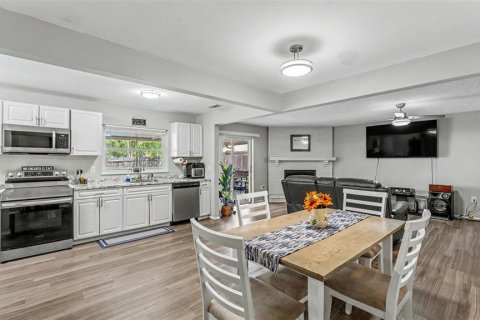 Купить виллу или дом в Лейкленд, Флорида 8 комнат, 125.88м2, № 2131401 - фото 8
