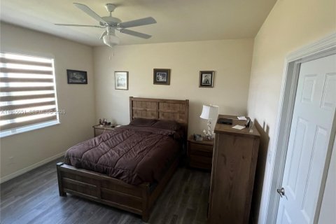 Villa ou maison à louer à LaBelle, Floride: 3 chambres, 138.8 m2 № 2028939 - photo 5