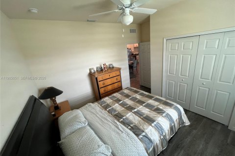 Villa ou maison à louer à LaBelle, Floride: 3 chambres, 138.8 m2 № 2028939 - photo 6