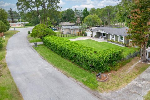 House in Orlando, Florida 3 bedrooms, 148.83 sq.m. № 2150208 - photo 30