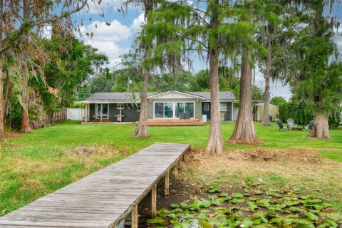 House in Orlando, Florida 3 bedrooms, 148.83 sq.m. № 2150208 - photo 24